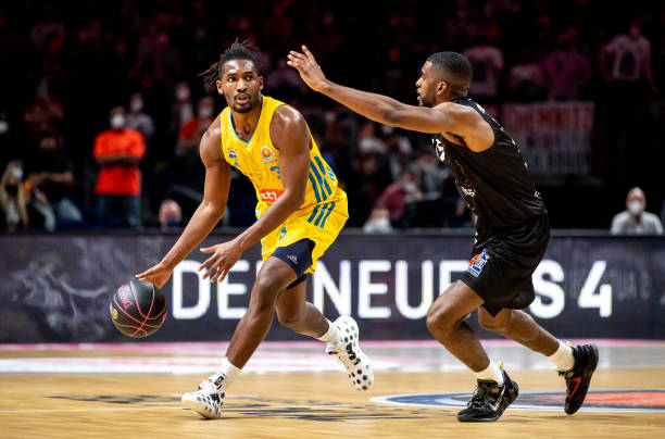 形成协同效 形成协同效