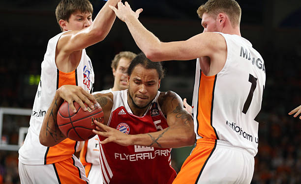 曾在多场比 曾在多场比