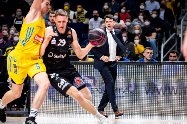 他从法甲转 他从法甲转